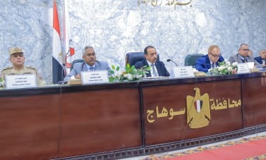 محافظ سوهاج يترأس المجلس التنفيذي 