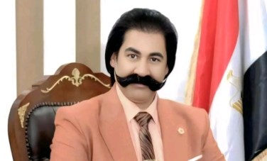 الدكتور أحمد منصور
