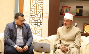 صورة من اللقاء 
