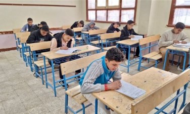 لجان الامتحانات 