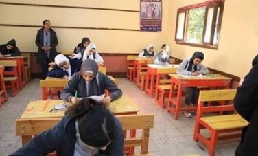 طلاب الثانوية العامة 