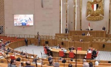  أزمة تأخر تكليف خريجي كليات الصيدلة وطب الأسنان والعلاج الطبيعي