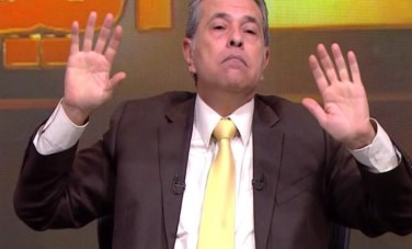 توقع توفيق عكاشة بعد ضرب إيران