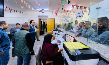 نائب محافظ قنا يتفقد المركز التكنولوجى 