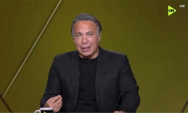 أيمن يونس 