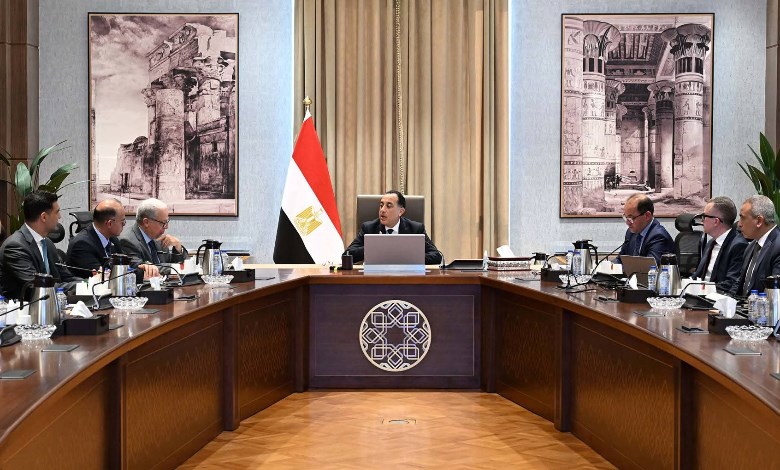  ئيس الوزراء