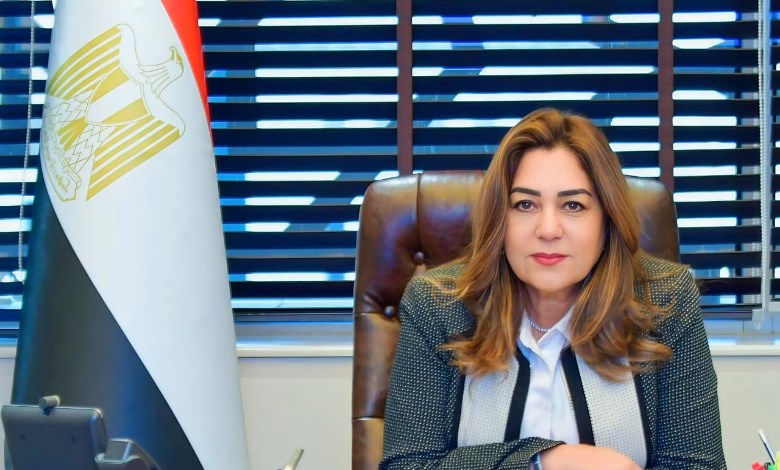 الدكتورة منال عوض وزيرة التنمية المحلية و البيئة 