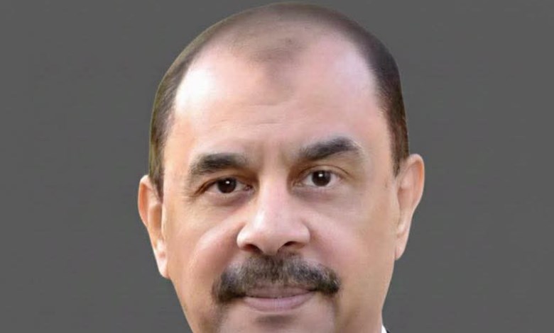 اللواء الدكتور عبد الفتاح سراج الدين محافظ سوهاج