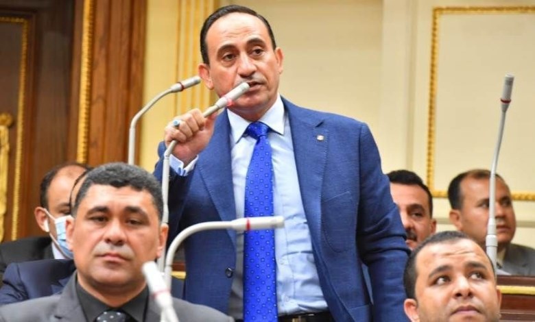 النائب محمد عبد الله زين الدين