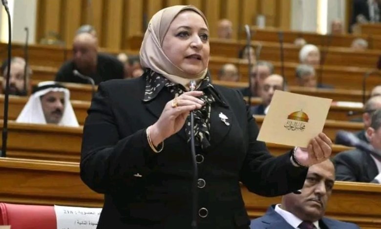 سحر عتمان