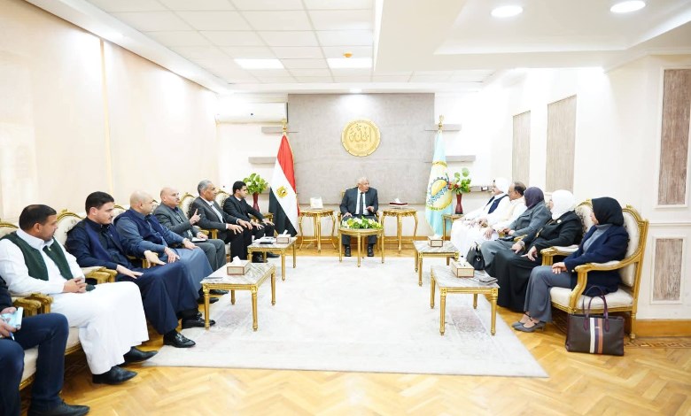 لقاء محافظ مطروح بالنواب