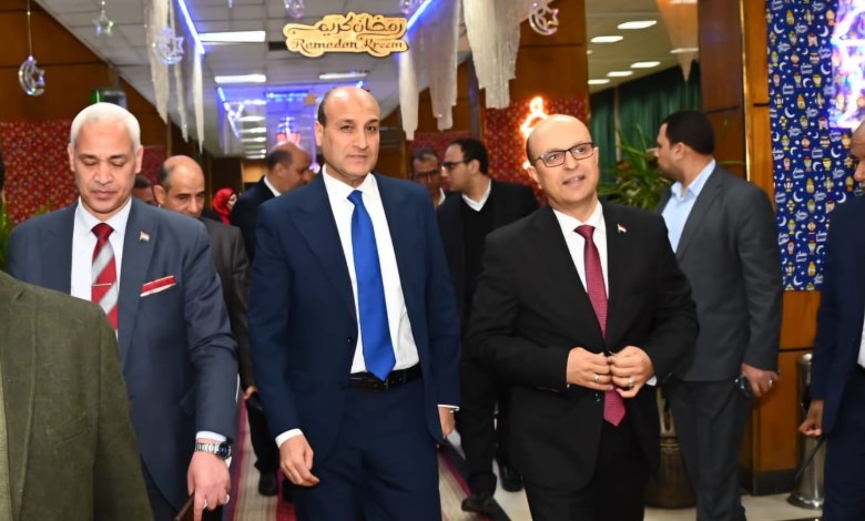رئيس جامعة أسيوط 