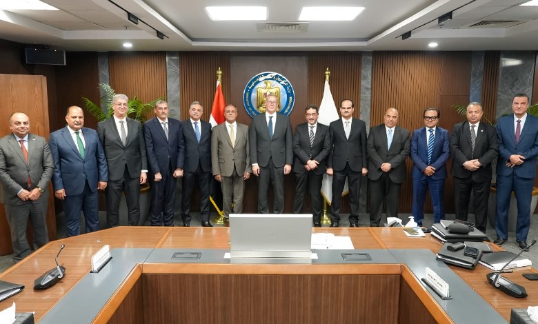 وزير البترول يشيد بأداء «خدمات البترول البحرية» في 2025 ويوجه بتعزيز الشراكات استعدادًا لطفرة مشروعات المتوسط