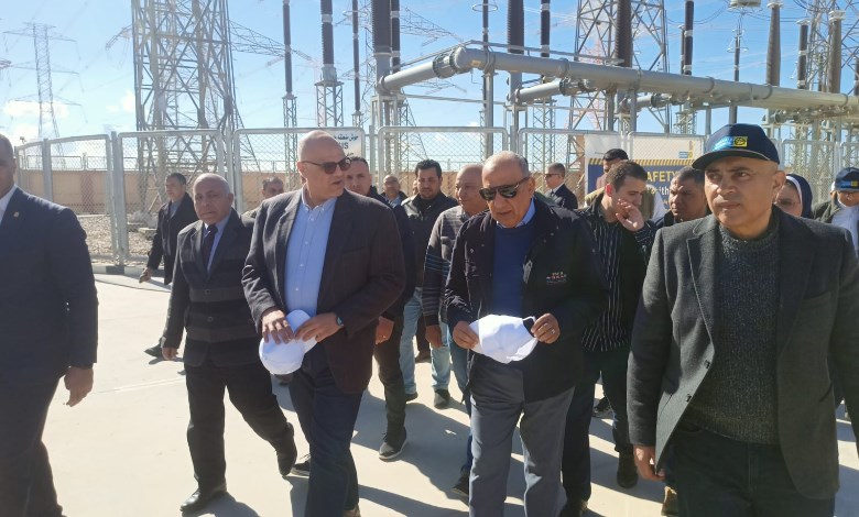 وزير الكهرباء ومحافظ الإسكندرية يشهدان إطلاق التيار بمحطة محولات برج العرب الترفيهية جهد 22/66/220/500 ك.ف
