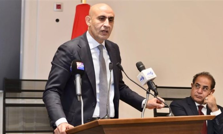 وزير التربية والتعليم _ محمد عبداللطيف 