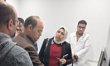 الدكتورة سمر عبد اللطيف وكيل وزارة الصحة بسوهاج 