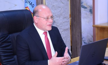 رئيس جامعة سوهاج يشارك باجتماع الاعلي للجامعات 