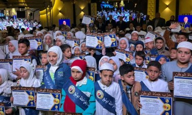 احتفالية كبرى لتكريم 300 من حفظة القرآن الكريم