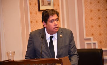 النائب أحمد عبد اللاه عضو مجلس الشيوخ