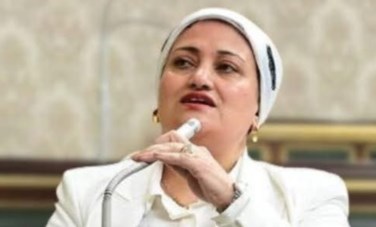 النائبة سناء السعيد 