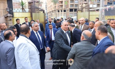 نقيب المحامين نعزز دور النقابة 