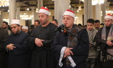 صلاة التراويح فى الحسين 