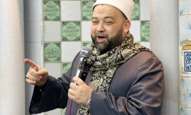 د يسري عزام 