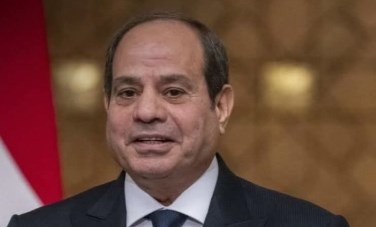 السيسي: رفع أسعار المنتجات البترولية كان خيارًا حتميًا لتجنب سيناريوهات اقتصادية أصعب