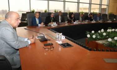 وزير الكهرباء يتابع خطة ترشيد الإنفاق وتأمين الشبكة القومية في ظل التحديات الراهنة