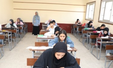 طلاب الثانوية العامة 