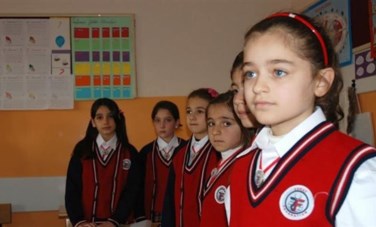 طلاب المدارس 