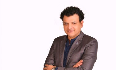 الدكتور أحمد مصطفى