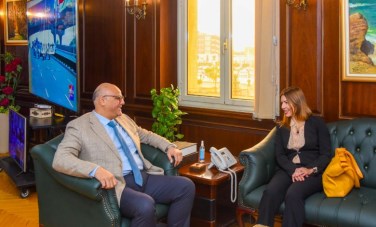 زيارة قنصل عام لمحافظة الإسكندرية 