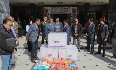 محافظ قنا يطلق قافلة المساعدات الغذائية 