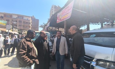 لمنع استغلال المواطنين..محافظ أسيوط يوجه بتكثيف الحملات الرقابية 
