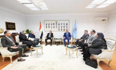 محافظ أسيوط يستقبل وفد نادي هيئة النيابة الإدارية 