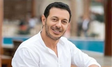 الفنان مصطفى شعبان