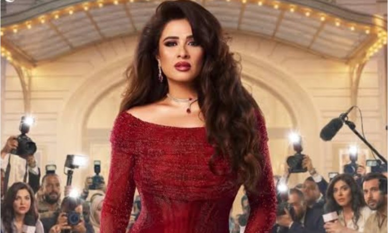 ياسمين عبد العزيز 