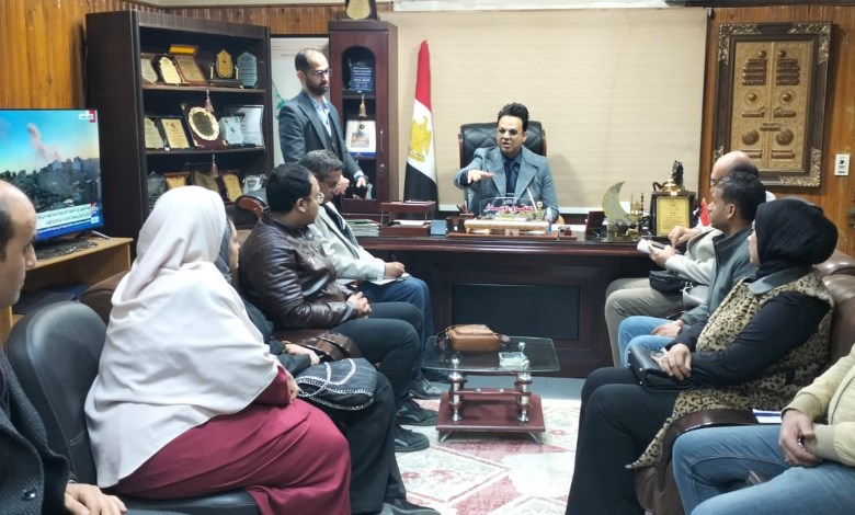 وكيل وزارة الصحة بسوهاج يناقش خطة عمل المرحلة المقبلة 