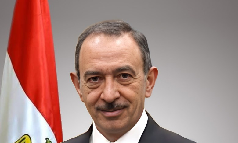 اللواء طارق راشد محافظ سوهاج 