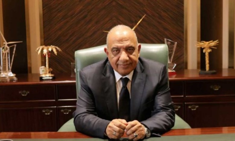 وزير الكهرباء
