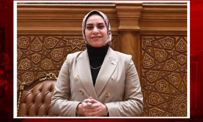 فاطمة عادل 