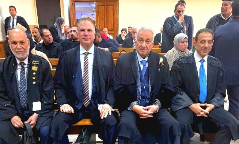 عاشور وهريدي يتولان الدفاع 