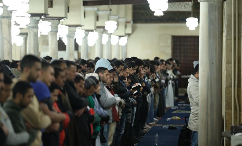إحياء الليالي العشر الأواخر 