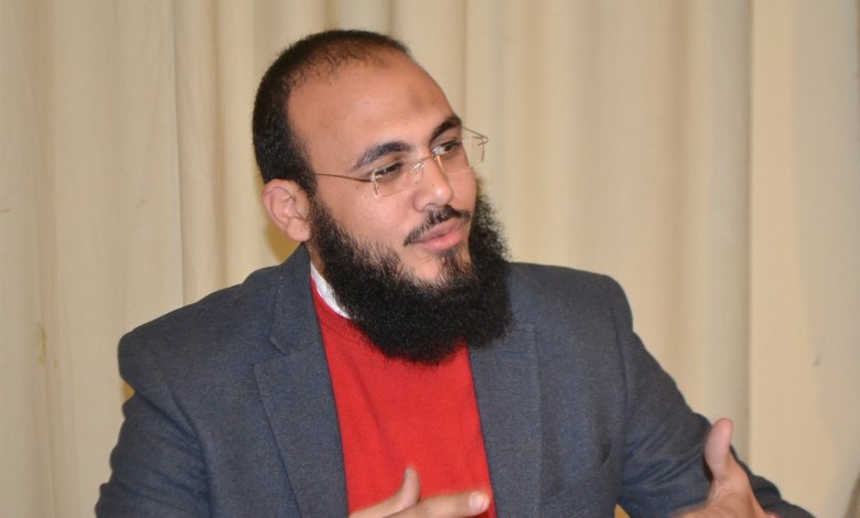 الكاتب الصحفي مصطفى حمزة