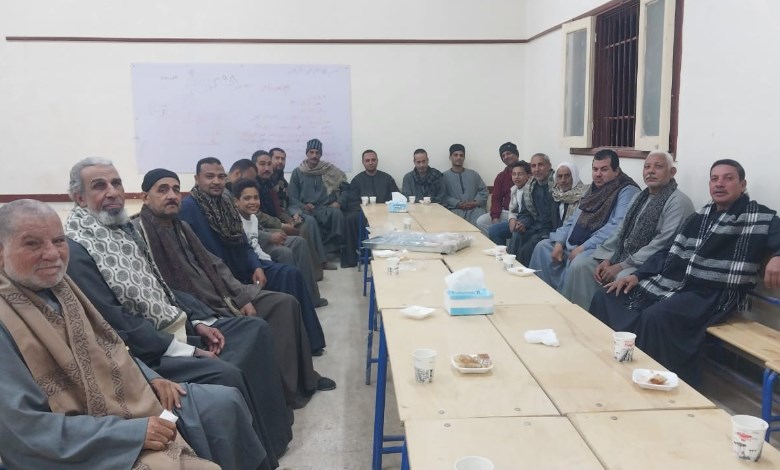 مدرسة بأسيوط تُقيم حفل إفطار رمضان 