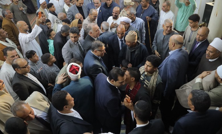 صلاة عيد الفطر المبارك داخل مسجد سيدى عبدالرحيم القنائى 