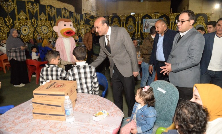 محافظ أسيوط يشارك أبناءه من ذوي الهمم حفل الإفطار الرمضاني