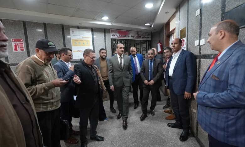 محافظ أسيوط يزور مستشفى الإيمان العام والشاملة 