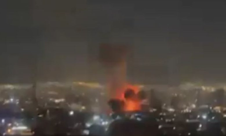 قصف مقر التليفزيون الإيراني